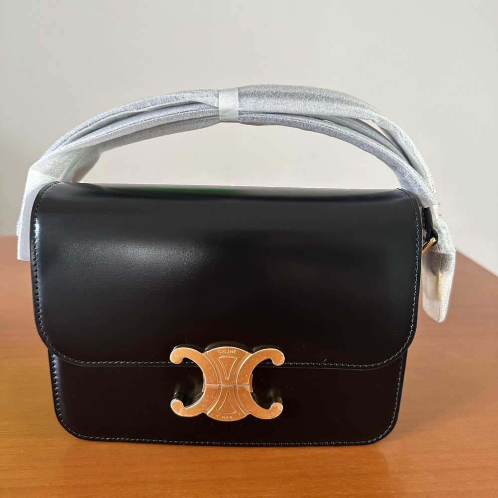 Celine Teen Triomphe black